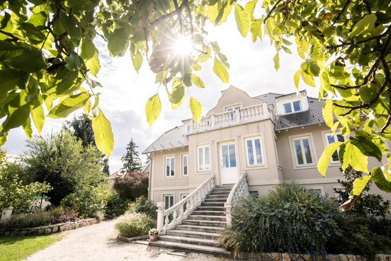 Manor Apartments, Csopak Buitenkant foto