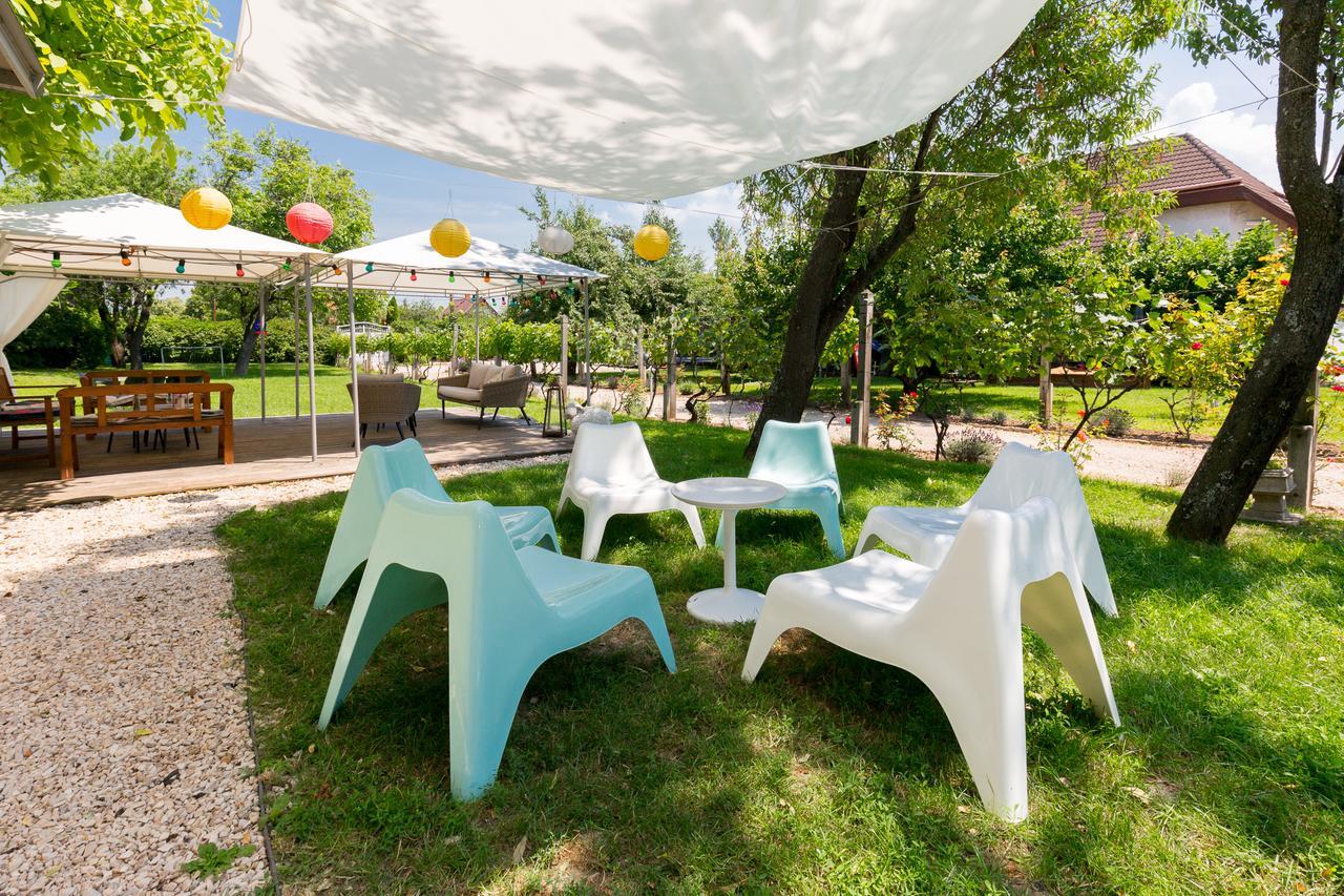 Manor Apartments, Csopak Buitenkant foto